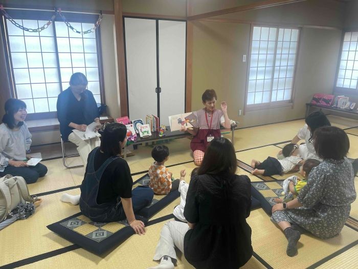 尼崎子どもと本をつなぐ会